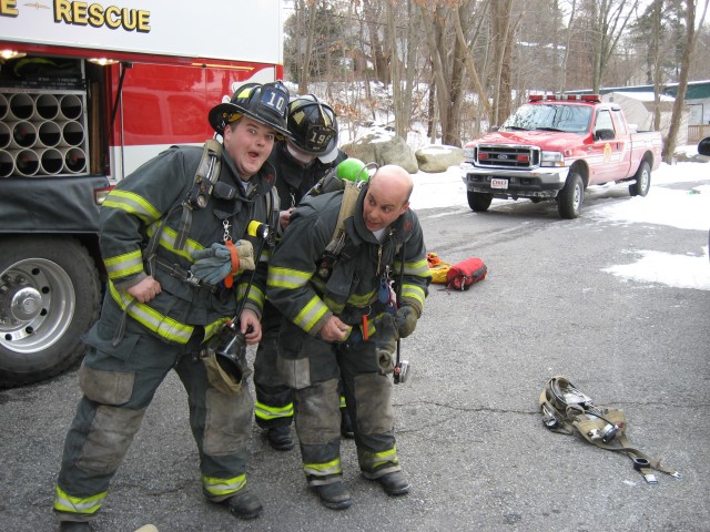 FAS TEAM TRAINING YORKTOWN
L to R W. Guest and D. Liburdi